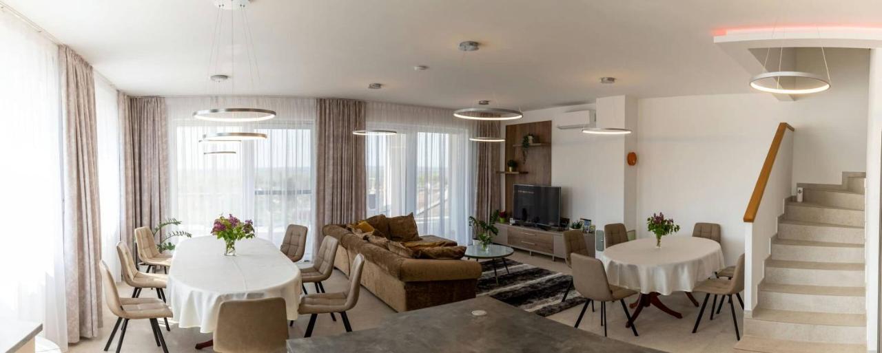 Aszuvilag Rezidencia With Sauna & Jacuzzi Legyesbenye Екстер'єр фото
