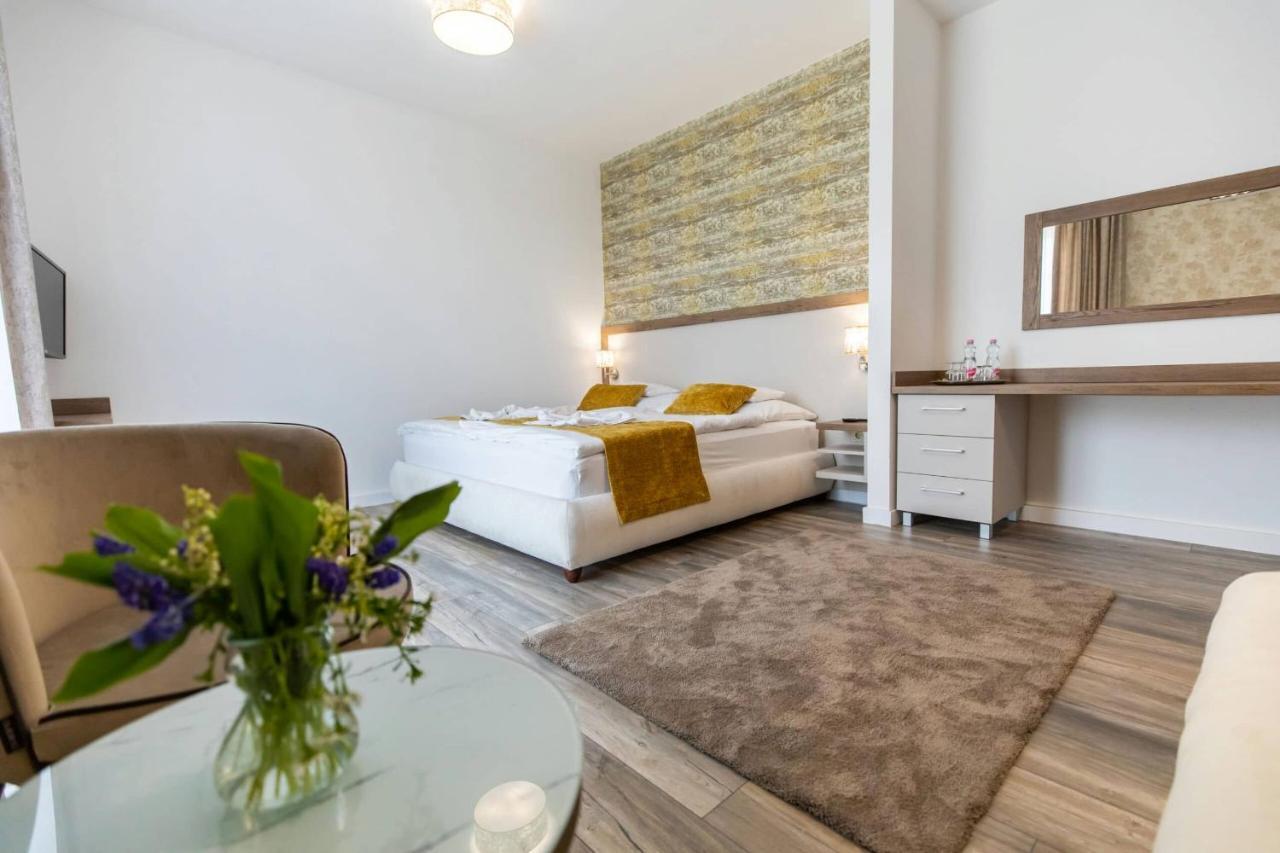 Aszuvilag Rezidencia With Sauna & Jacuzzi Legyesbenye Екстер'єр фото