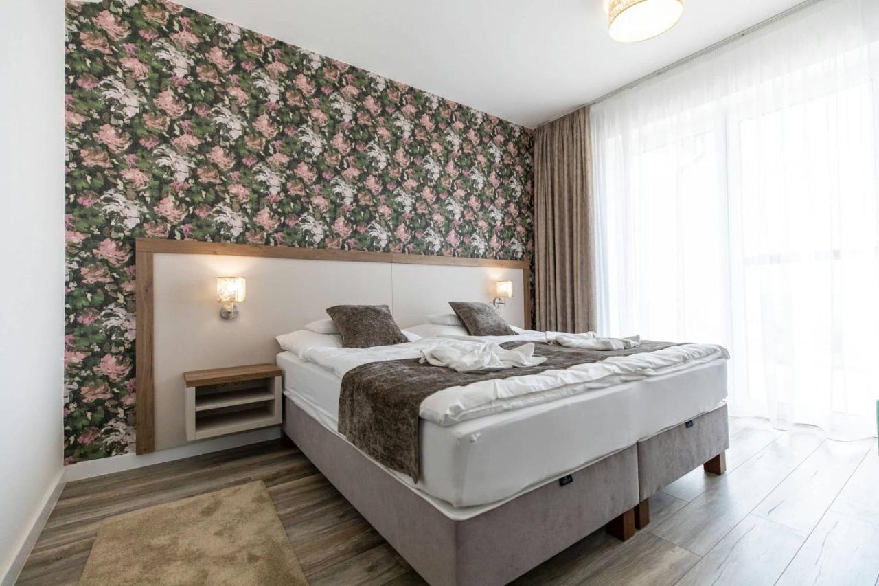 Aszuvilag Rezidencia With Sauna & Jacuzzi Legyesbenye Екстер'єр фото